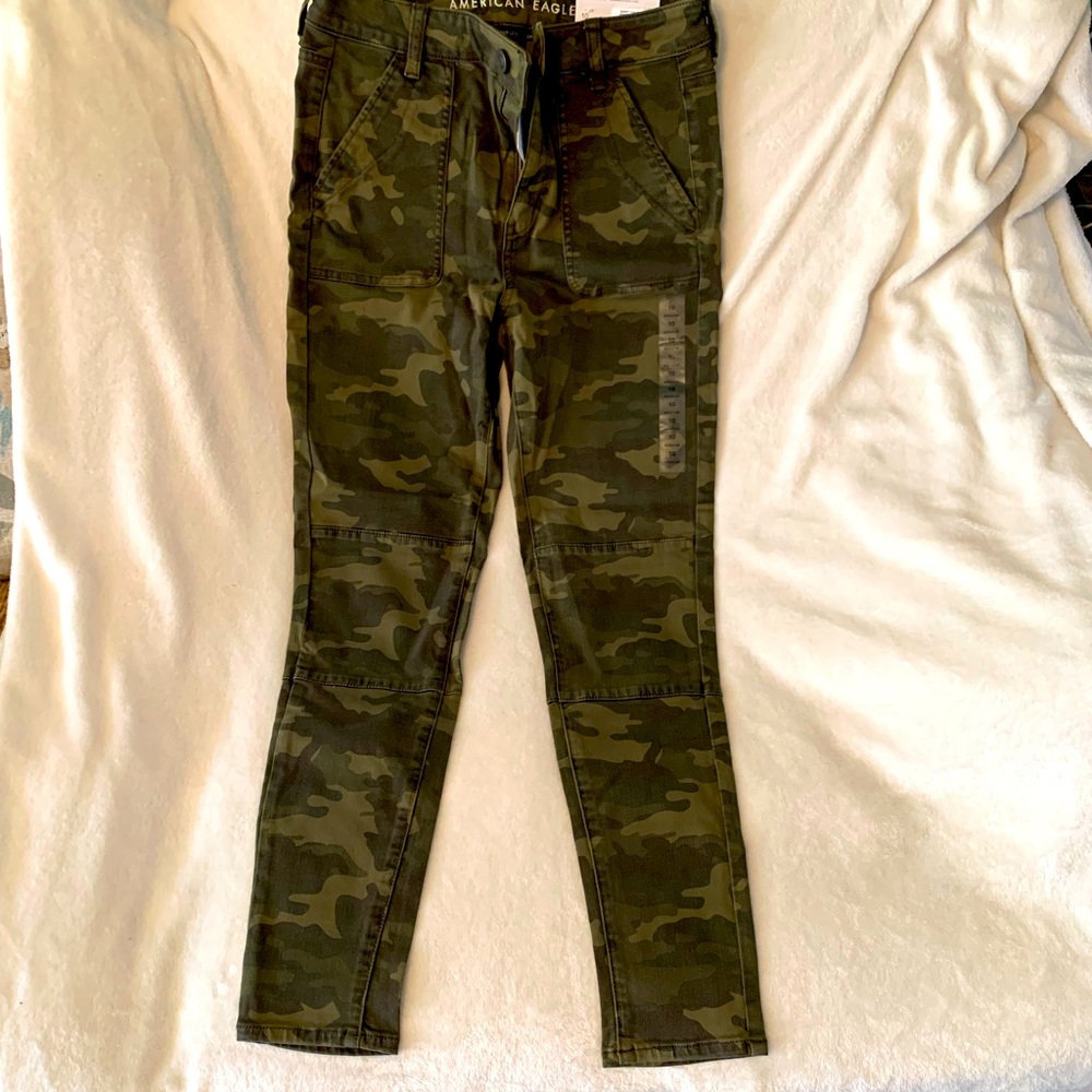 American Eagle Camo Jegging Size 10 reg